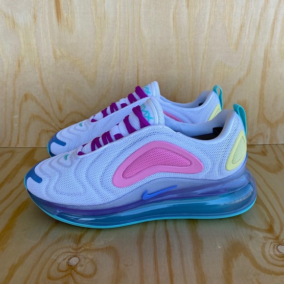 powder blue tennis shoes